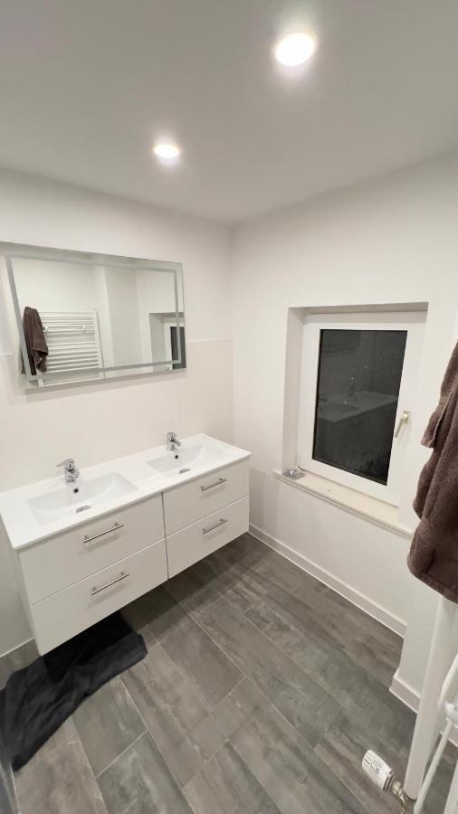 Geraeumiges City-Apartment Mit 2 Badezimmer Und Parkplaetzen D46-Og โอลเดนบวร์ก ภายนอก รูปภาพ