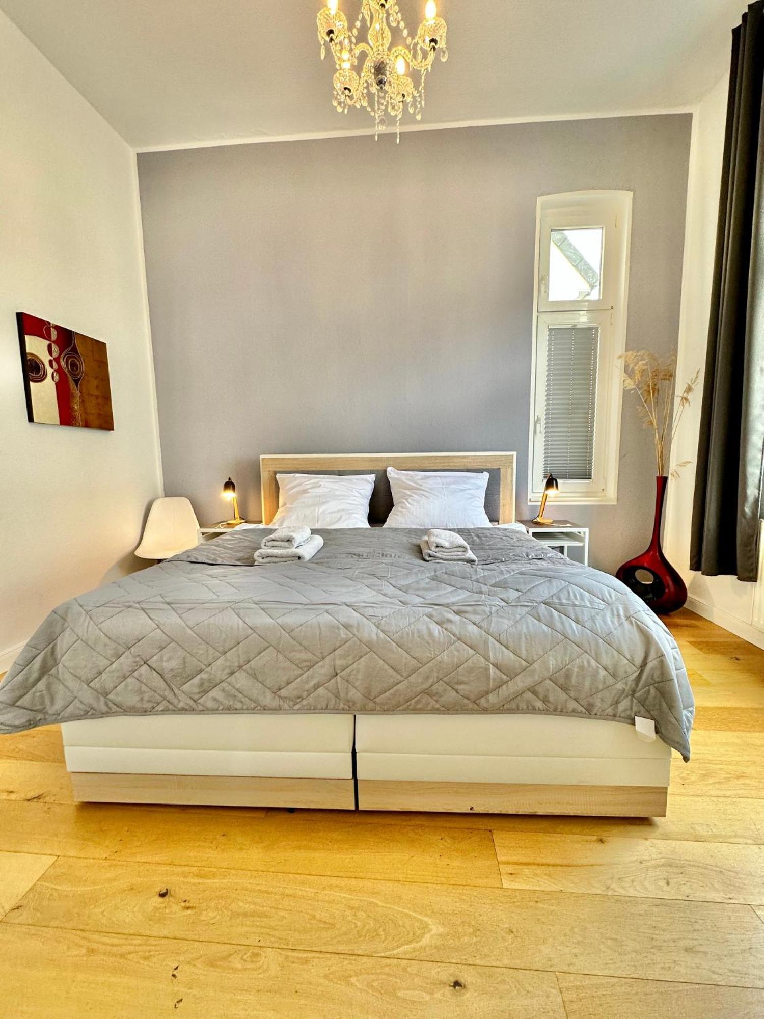 Geraeumiges City-Apartment Mit 2 Badezimmer Und Parkplaetzen D46-Og โอลเดนบวร์ก ภายนอก รูปภาพ