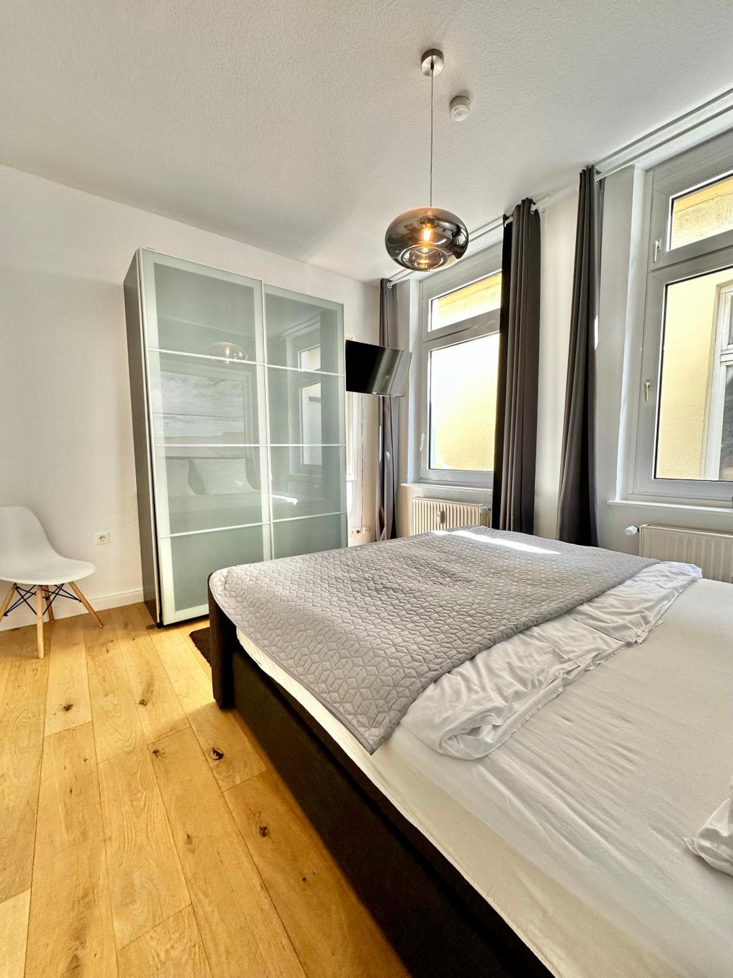 Geraeumiges City-Apartment Mit 2 Badezimmer Und Parkplaetzen D46-Og โอลเดนบวร์ก ภายนอก รูปภาพ