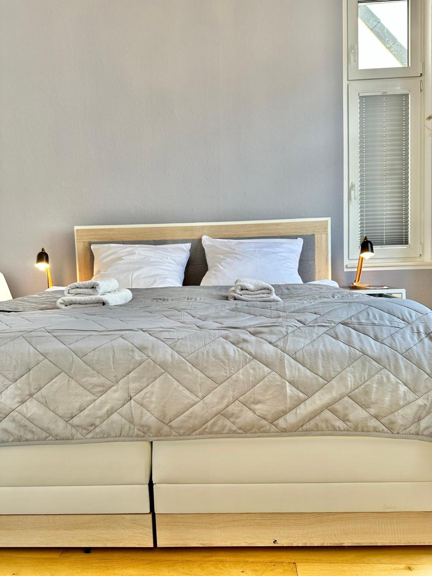 Geraeumiges City-Apartment Mit 2 Badezimmer Und Parkplaetzen D46-Og โอลเดนบวร์ก ภายนอก รูปภาพ