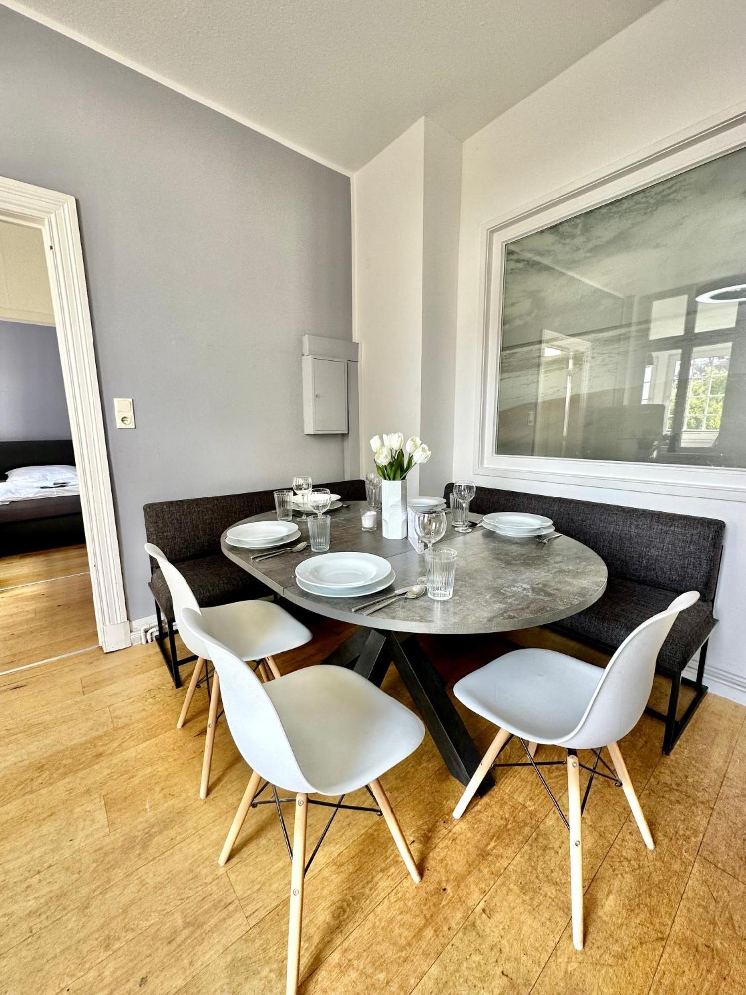 Geraeumiges City-Apartment Mit 2 Badezimmer Und Parkplaetzen D46-Og โอลเดนบวร์ก ภายนอก รูปภาพ