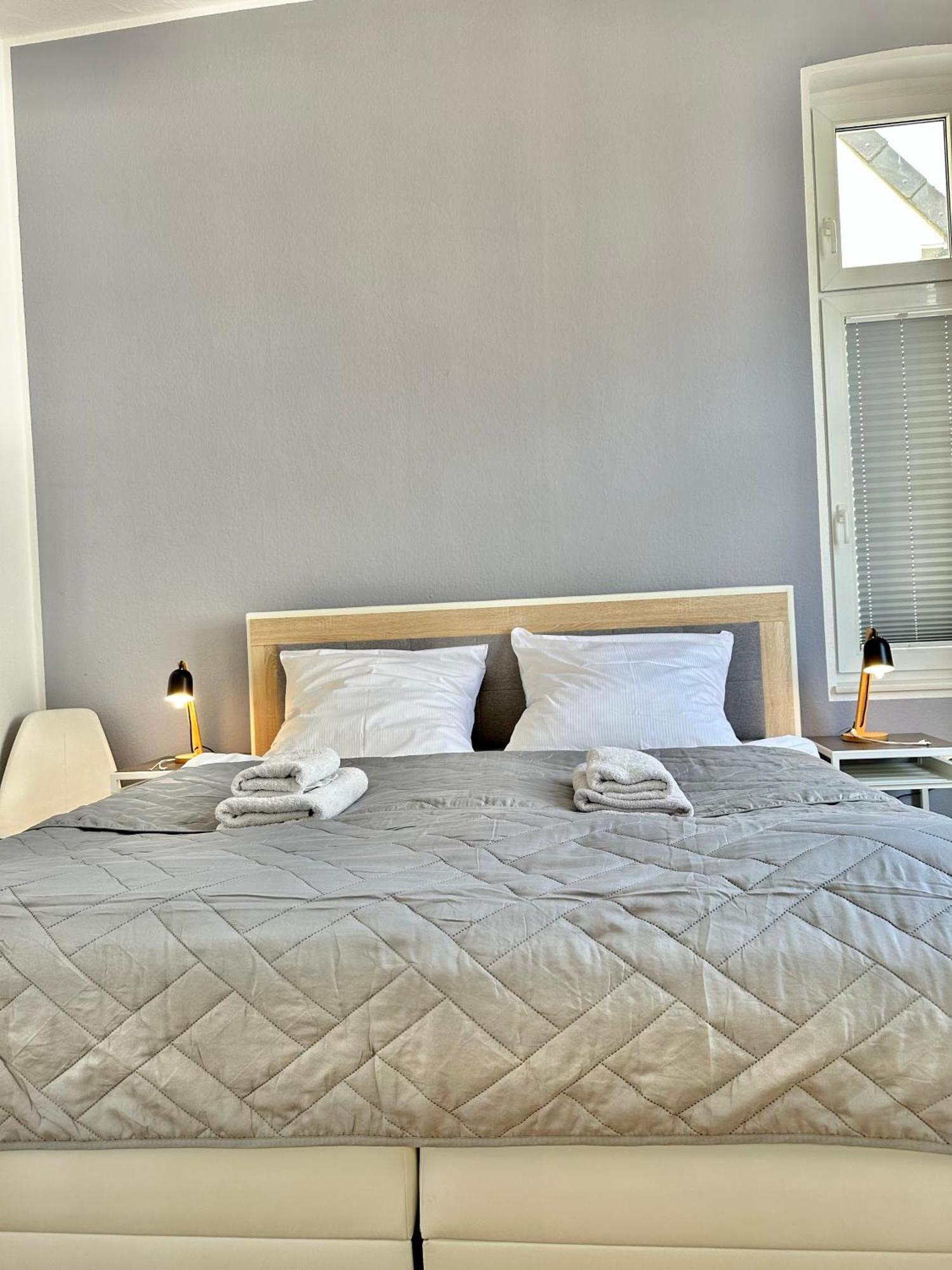 Geraeumiges City-Apartment Mit 2 Badezimmer Und Parkplaetzen D46-Og โอลเดนบวร์ก ภายนอก รูปภาพ